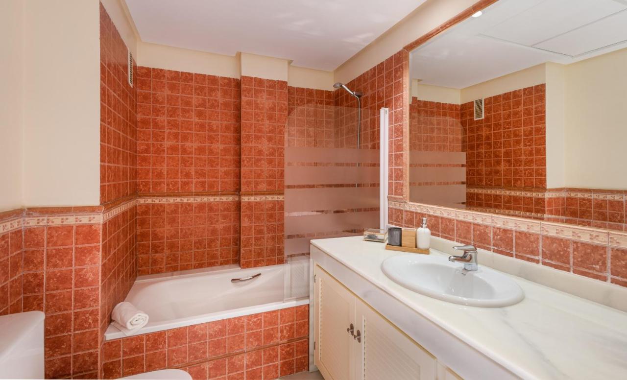 Colinas El Hacho 2320 Sea View Apartment Manilva Ngoại thất bức ảnh